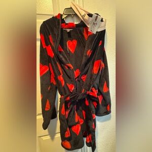 Victoria's Secret Hearts Short Cozy Robe XS/S